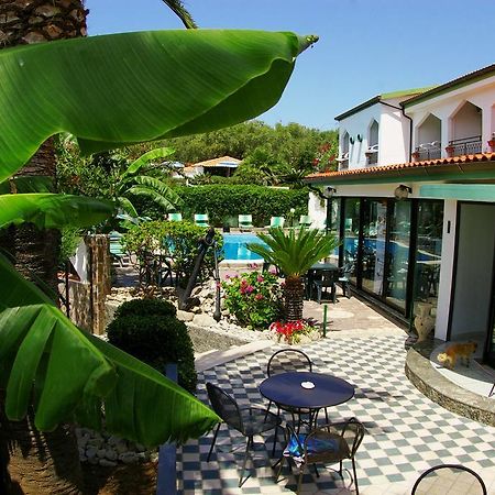 Hotel Marinella Capo Vaticano Luaran gambar