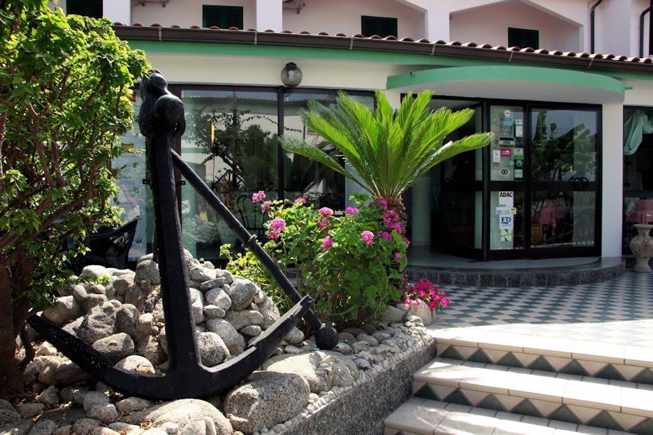 Hotel Marinella Capo Vaticano Luaran gambar