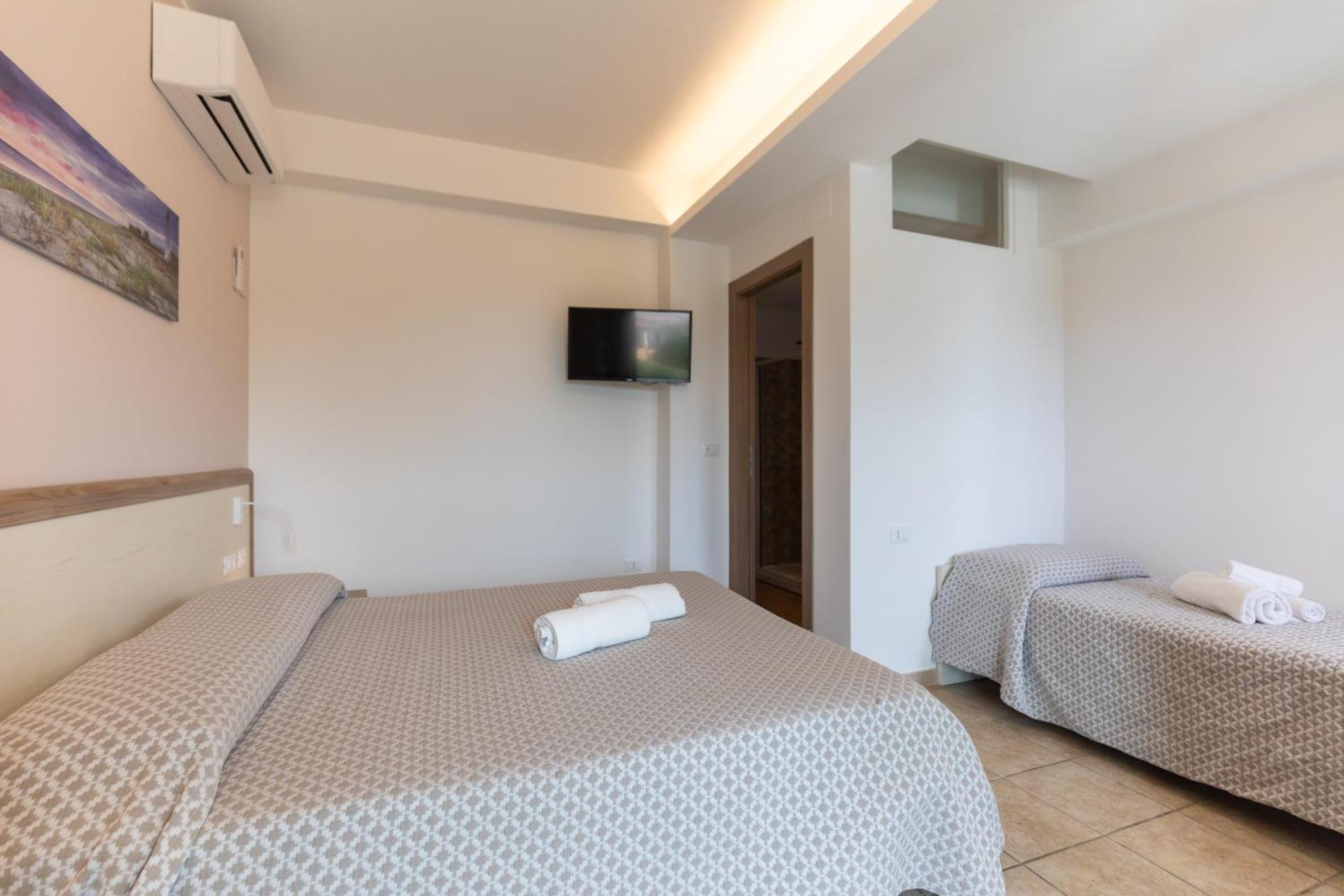 Hotel Marinella Capo Vaticano Luaran gambar