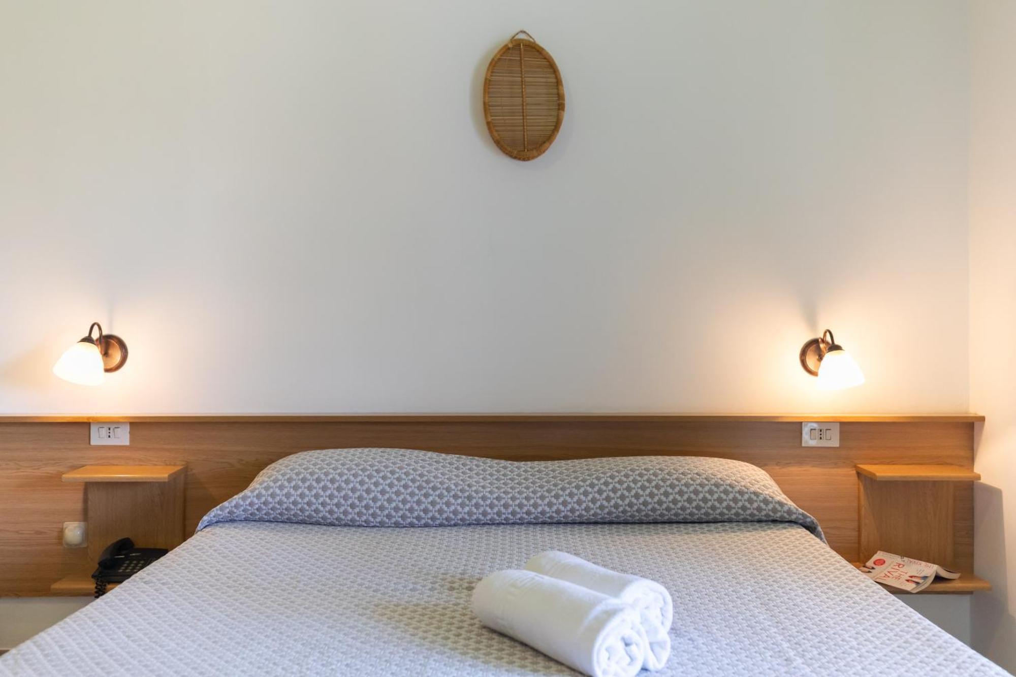 Hotel Marinella Capo Vaticano Luaran gambar